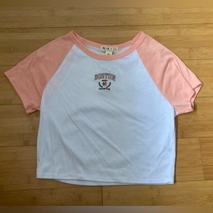 NWT Womens Juniors Size XL Boston Crop Top Tee Shirt